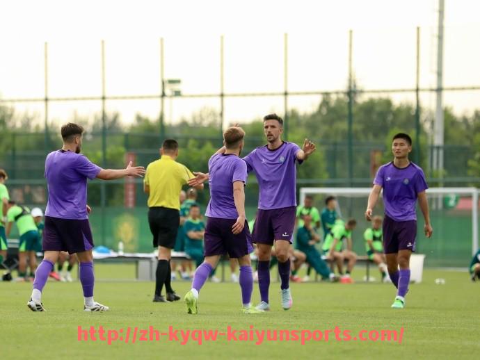 ky开云-德罗赞在公牛队焕发新生的原因有哪些数据支持